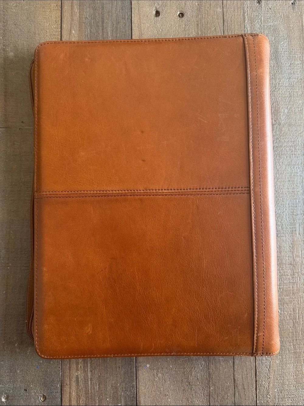 Geslun Leather Zip Folio Organizer in Warm Cognac